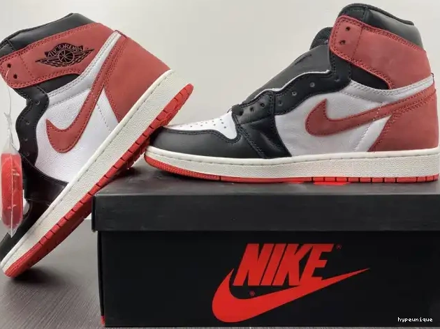 HYPE 555088-112 OG Jordan 1 Red' Air High Retro 'Track 0323